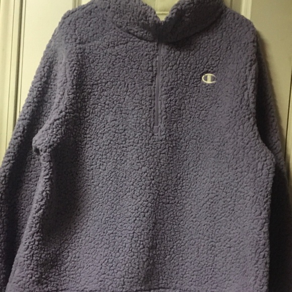 Champion
Women’s
Purple Sweatshirt
Size XL
Sherpa
Pull Over
Warm & Cozy - Picture 2 of 10